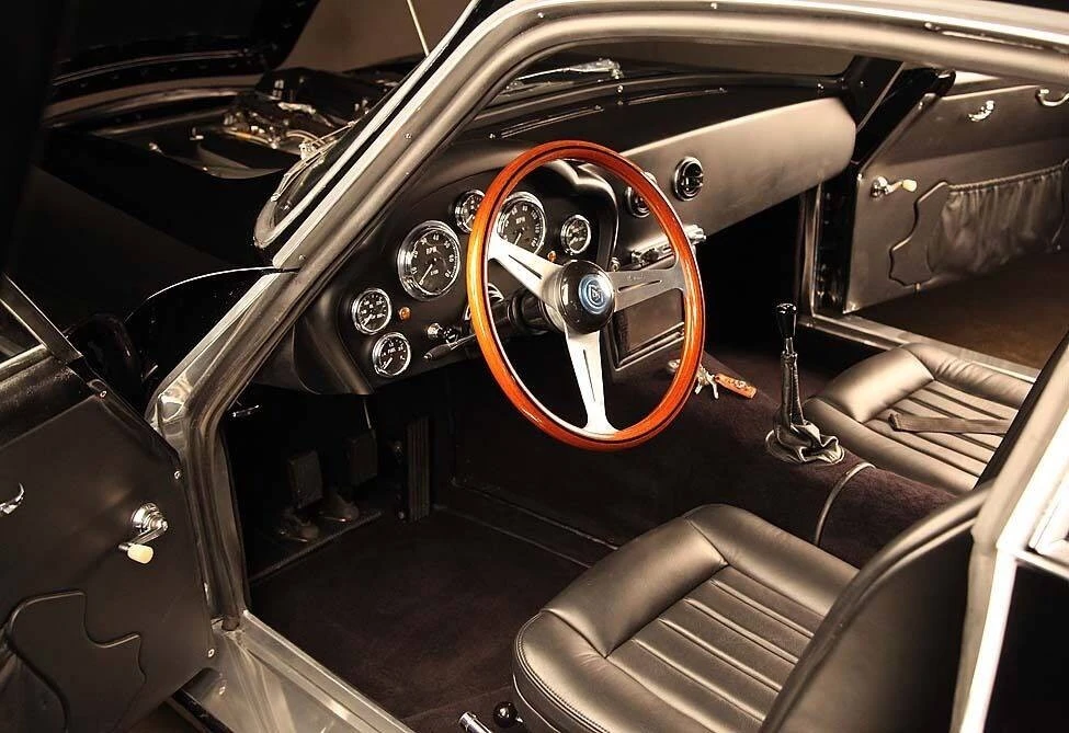 1960 Aston Martin DB4 GT Zagato - Image 24 of 31