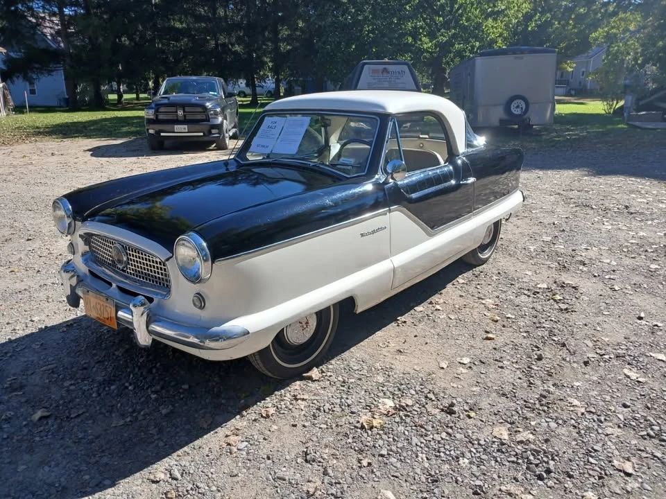 1960 Nash Metropolitan - Image 2 of 6