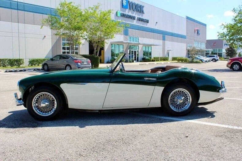 1960 Austin-Healey 3000 Mark I - Image 8 of 12