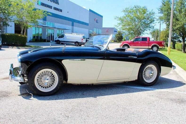 1960 Austin-Healey 3000 Mark I - Image 8 of 12