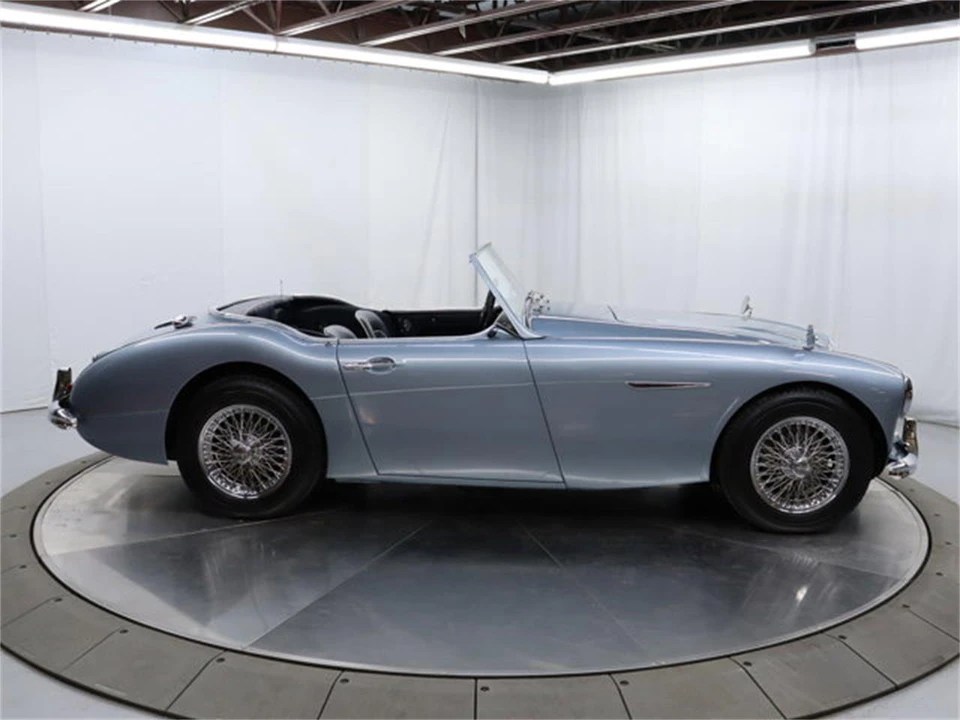 1960 Austin-Healey 3000 Mark I - Image 16 of 31
