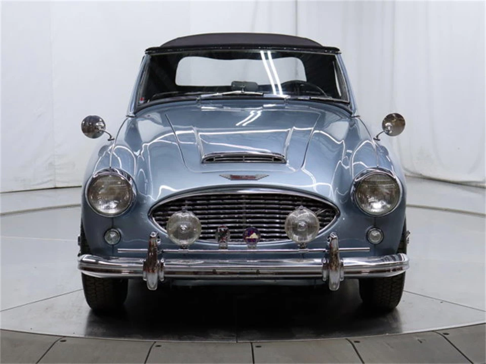 1960 Austin-Healey 3000 Mark I - Image 3 of 31