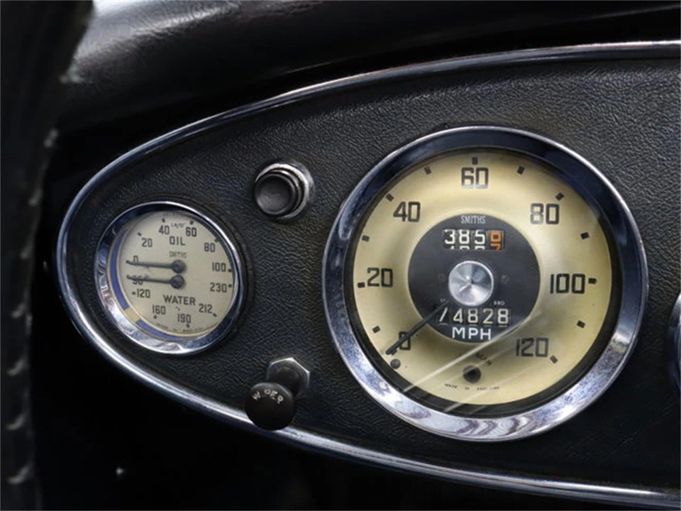 1960 Austin-Healey 3000 Mark I - Image 20 of 31