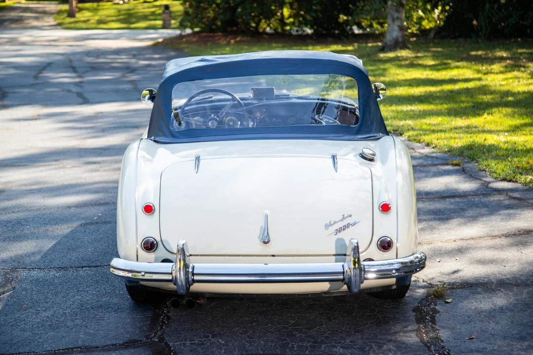 1960 Austin-Healey 3000 Mark I - Image 19 of 31