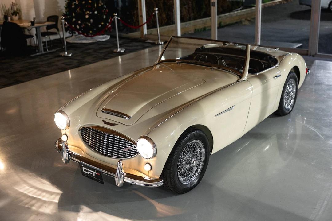 1960 Austin-Healey 3000 Mark I - Image 2 of 31