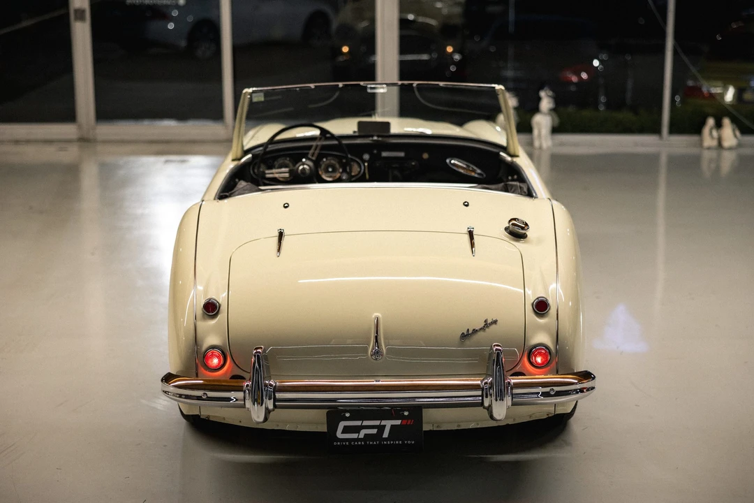 1960 Austin-Healey 3000 Mark I - Image 16 of 31