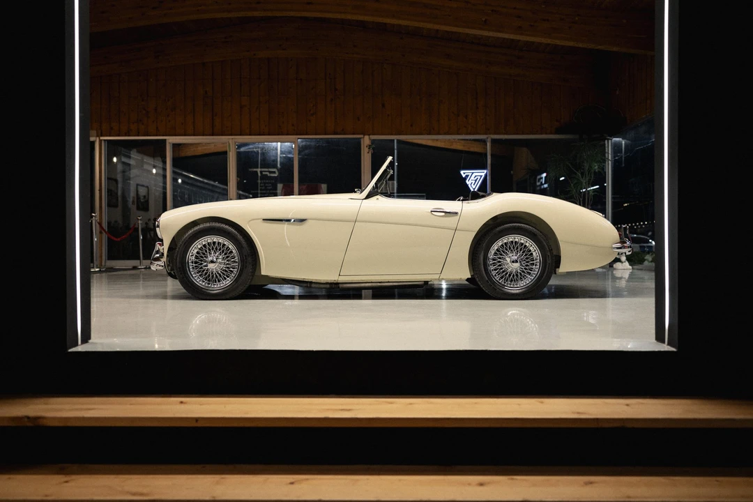 1960 Austin-Healey 3000 Mark I - Image 6 of 31