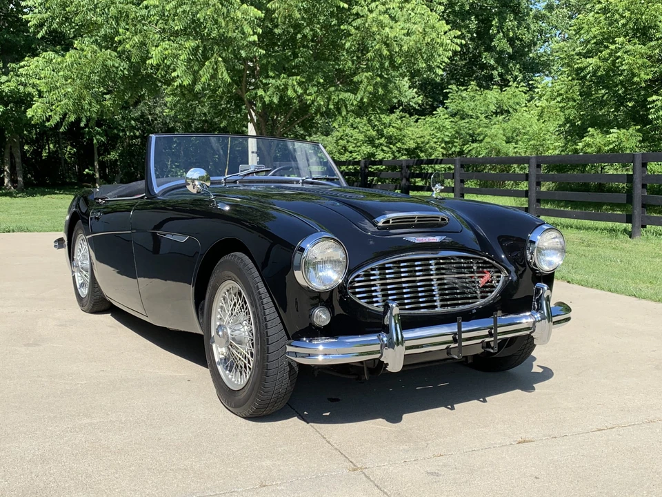 1960 Austin-Healey 3000 Mark I - Image 2 of 31