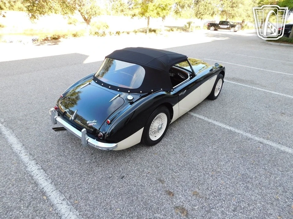 1960 Austin-Healey 3000 Mark I - Image 15 of 21