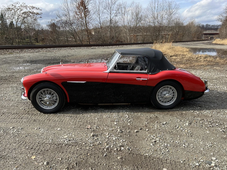 1960 Austin-Healey 3000 Mark I - Image 28 of 31