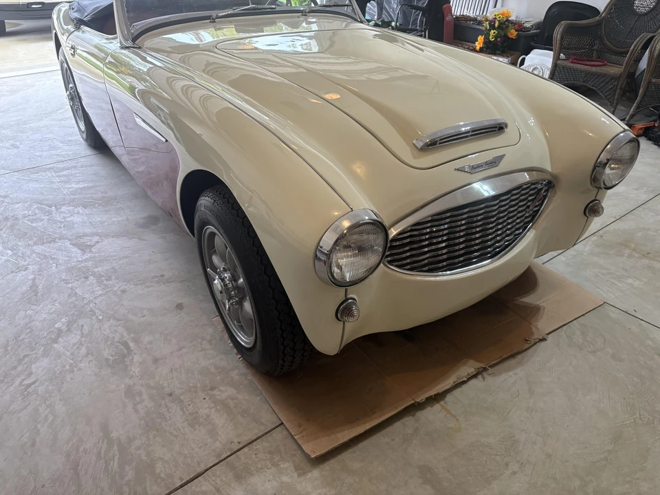 1960 Austin-Healey 3000 Mark I - Image 29 of 31