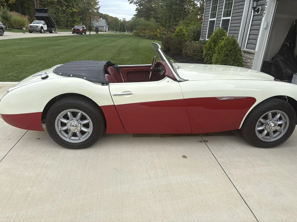 1960 Austin-Healey 3000 Mark I - Image 5 of 31