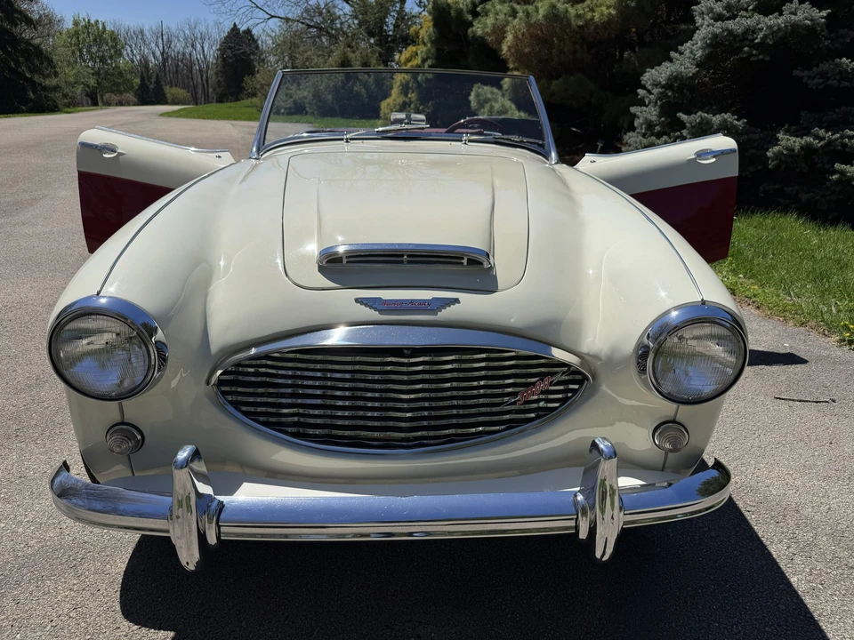 1960 Austin-Healey 3000 Mark I - Image 16 of 31