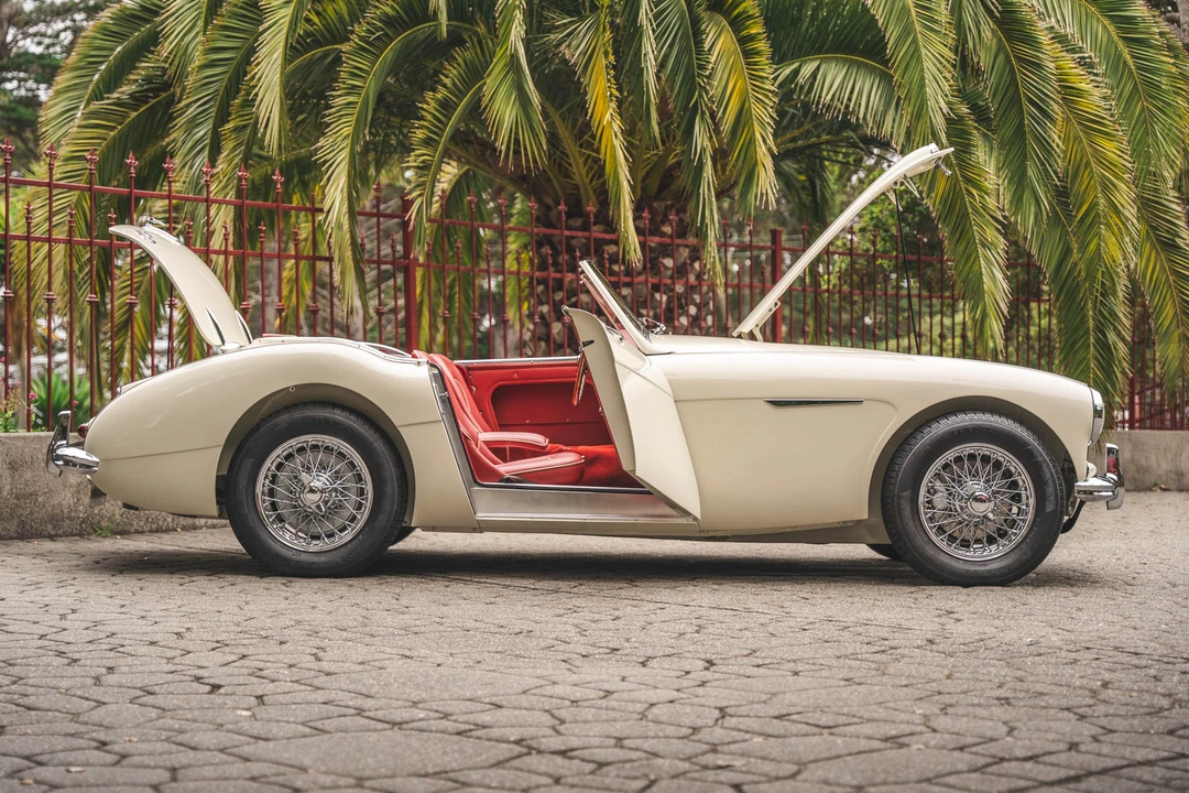 1960 Austin-Healey 3000 Mark I - Image 24 of 31