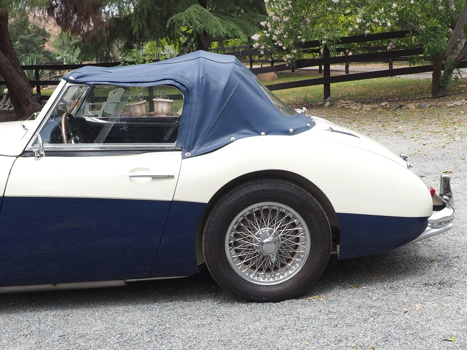 1960 Austin-Healey 3000 Mark I - Image 25 of 31