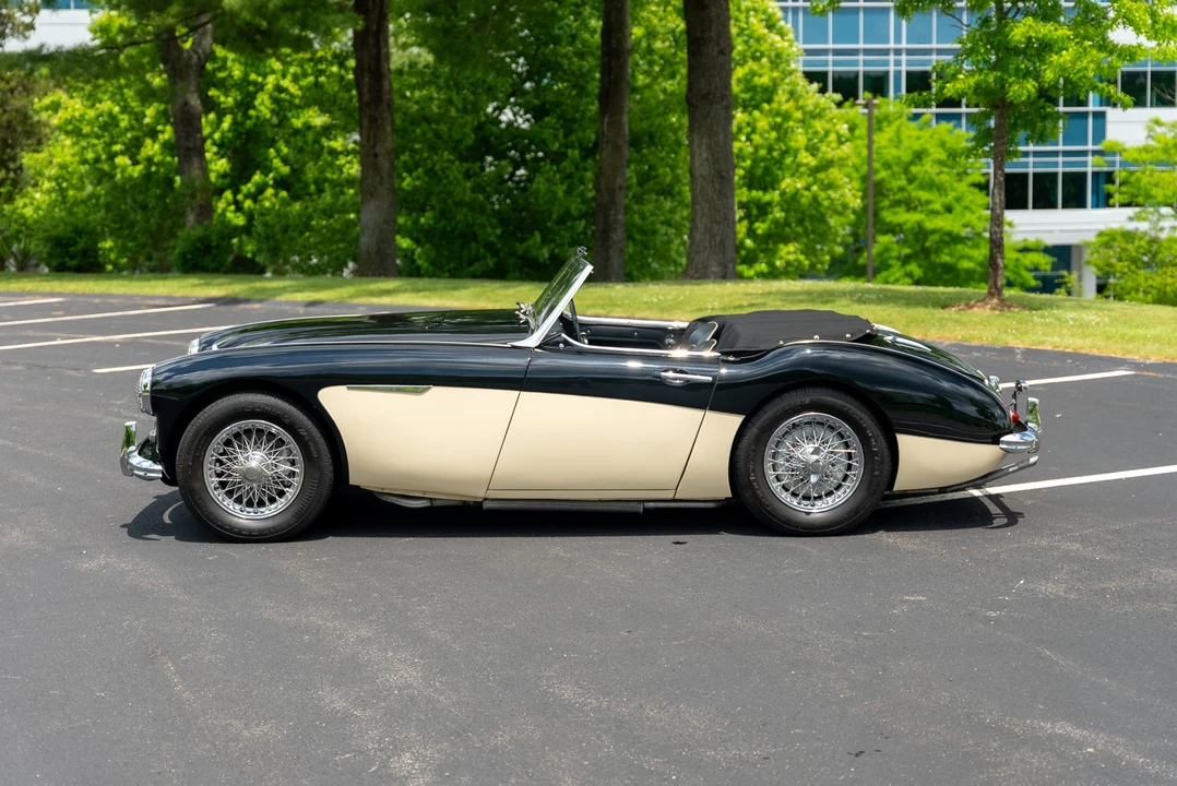 1960 Austin-Healey 3000 Mark I - Image 21 of 31