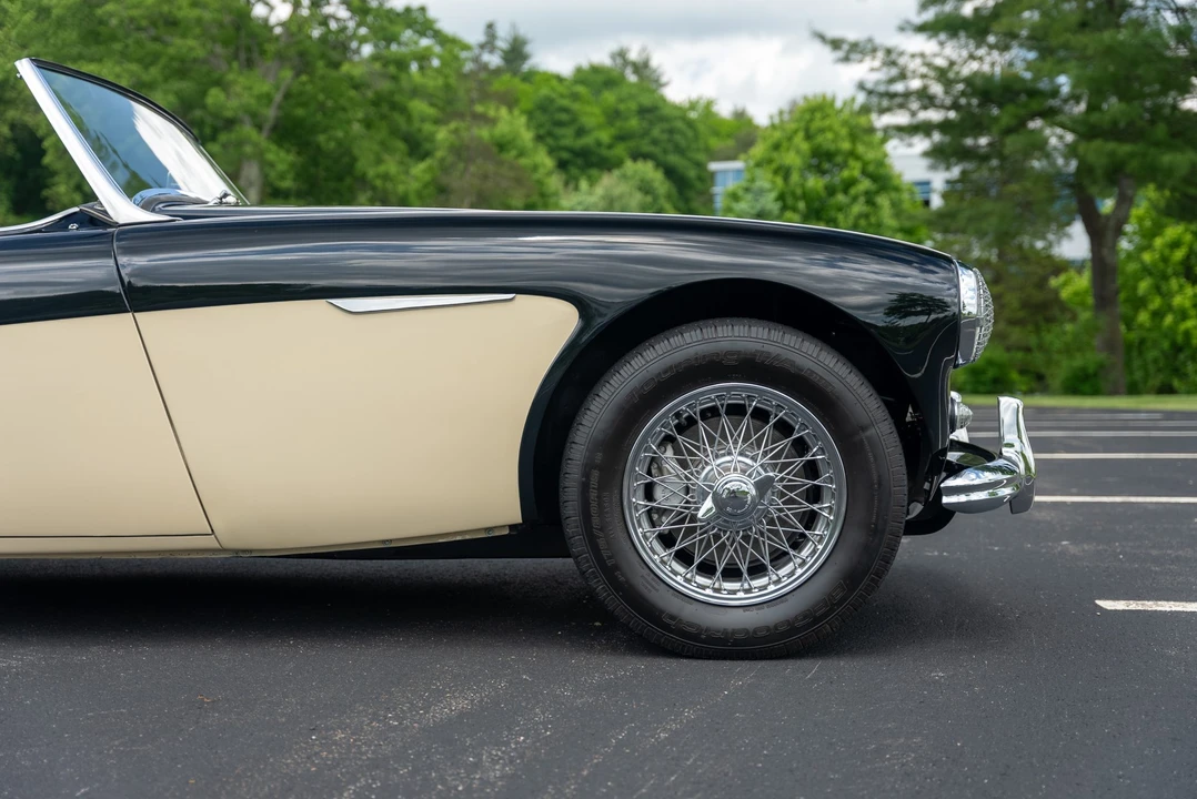 1960 Austin-Healey 3000 Mark I - Image 30 of 31