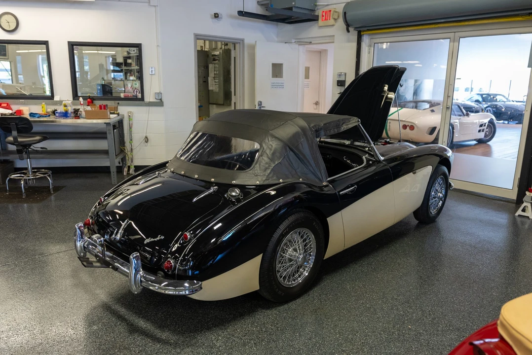1960 Austin-Healey 3000 Mark I - Image 24 of 31