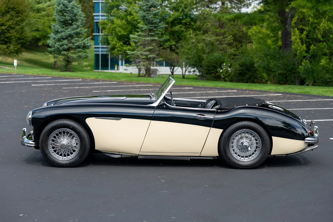 1960 Austin-Healey 3000 Mark I - Image 12 of 31