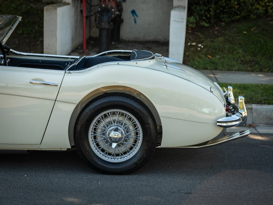 1960 Austin-Healey 3000 Mark I - Image 16 of 31