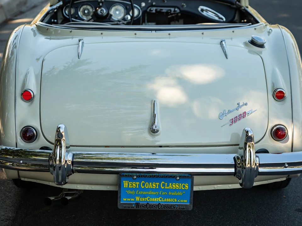 1960 Austin-Healey 3000 Mark I - Image 20 of 31
