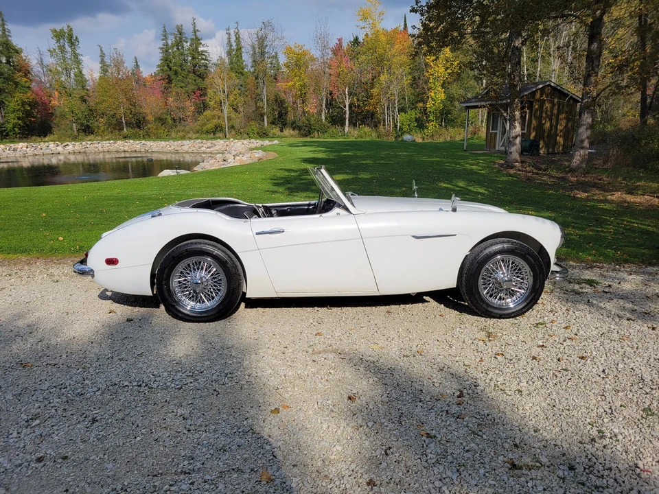 1960 Austin-Healey 3000 Mark I - Image 10 of 31