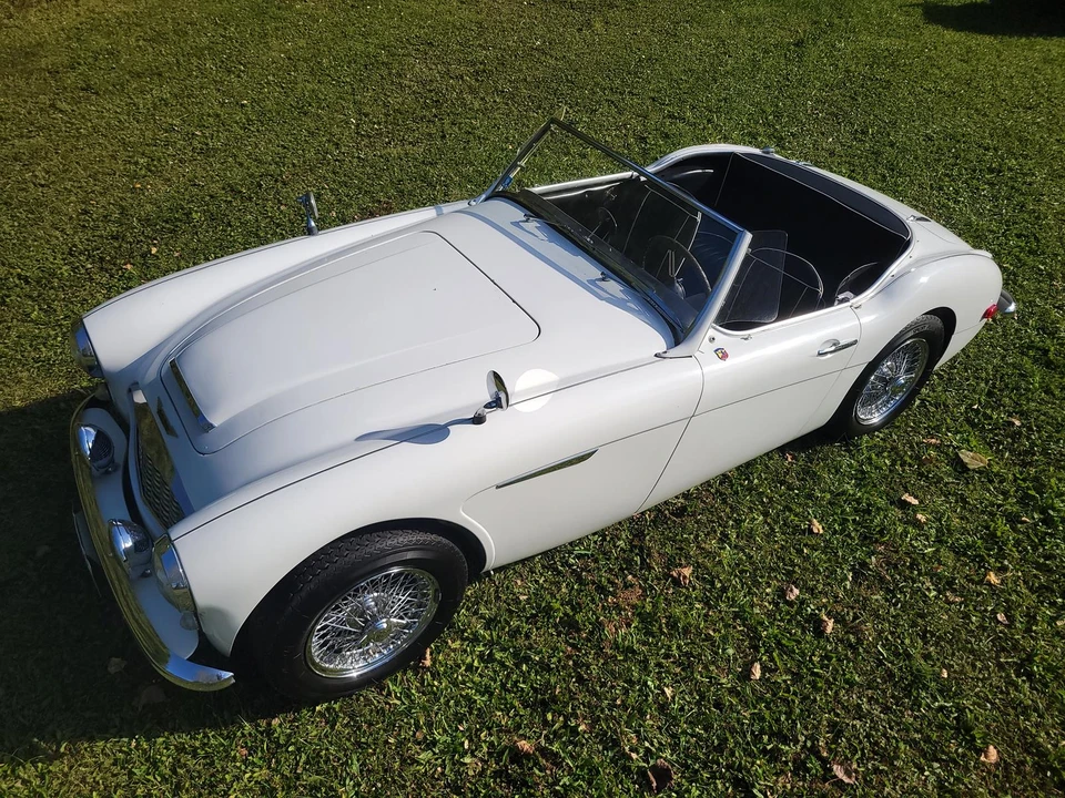 1960 Austin-Healey 3000 Mark I - Image 16 of 31