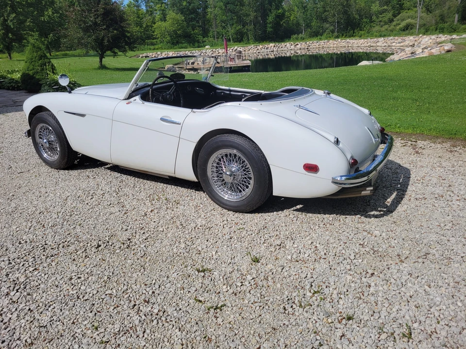 1960 Austin-Healey 3000 Mark I - Image 14 of 31