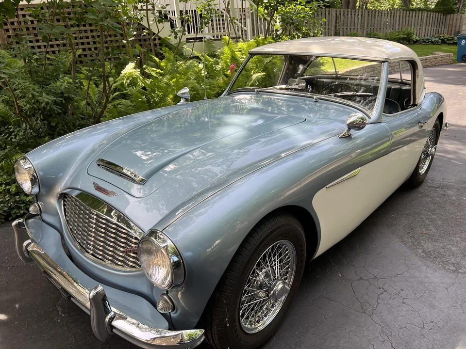 1960 Austin-Healey 3000 Mark I - Image 2 of 31