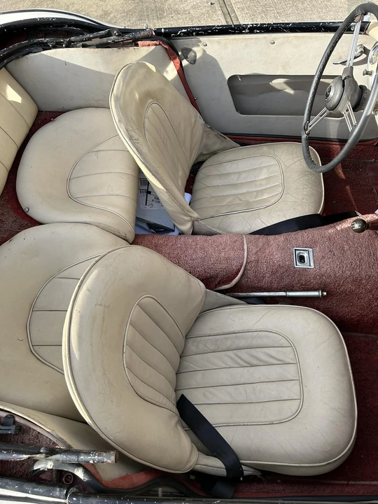 1960 Austin-Healey 3000 Mark I - Image 15 of 31