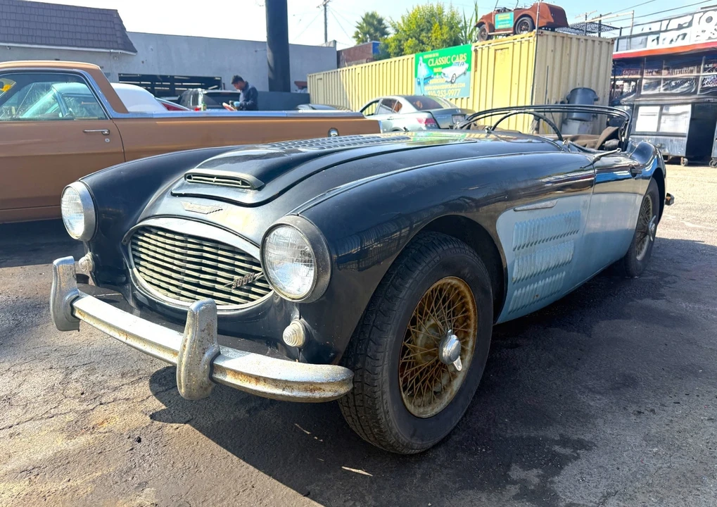 1960 Austin-Healey 3000 Mark I - Image 2 of 21