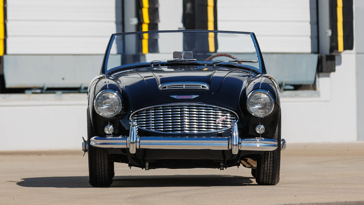 1960 Austin-Healey 3000 Mark I - Image 14 of 31
