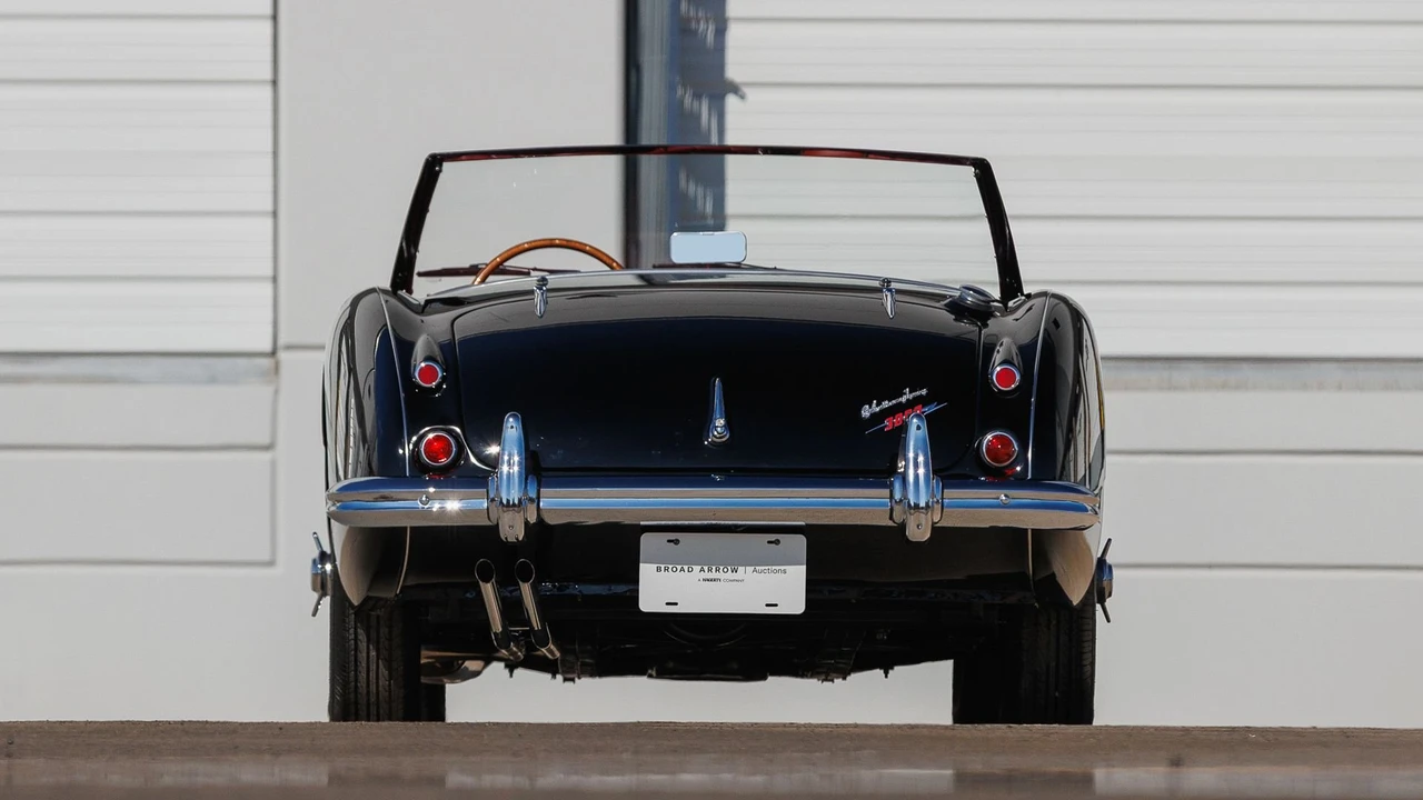 1960 Austin-Healey 3000 Mark I - Image 2 of 31