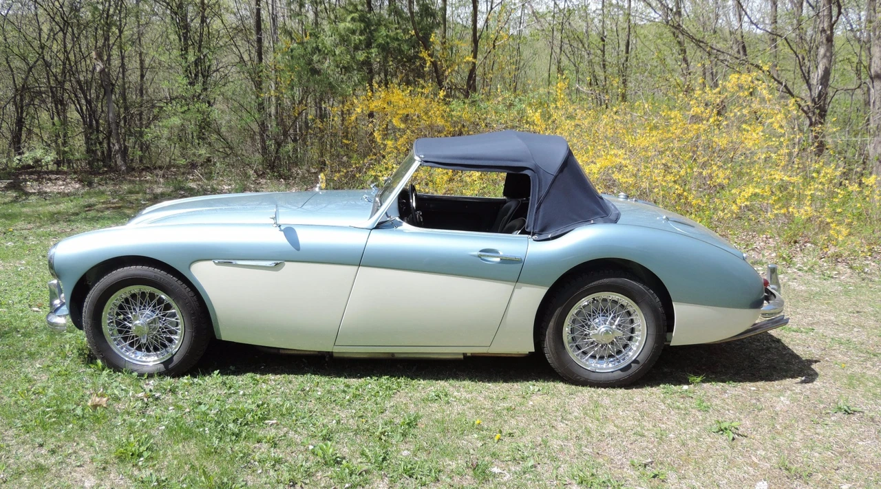 1960 Austin-Healey 3000 Mark I - Image 2 of 31