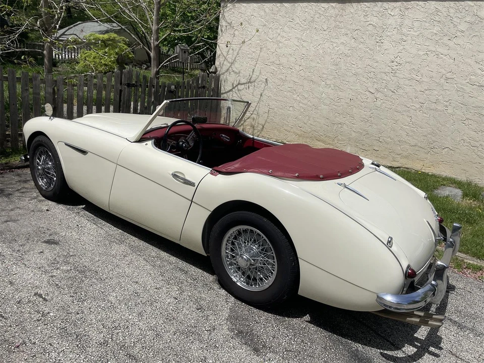 1960 Austin-Healey 3000 Mark I - Image 5 of 13