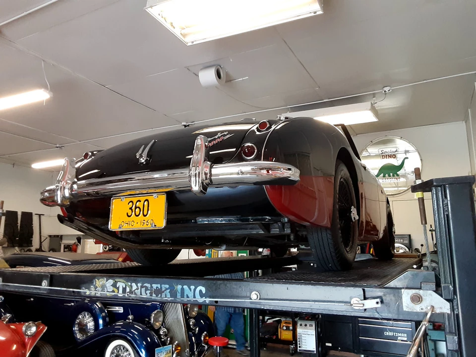 1960 Austin-Healey 3000 Mark I - Image 29 of 31