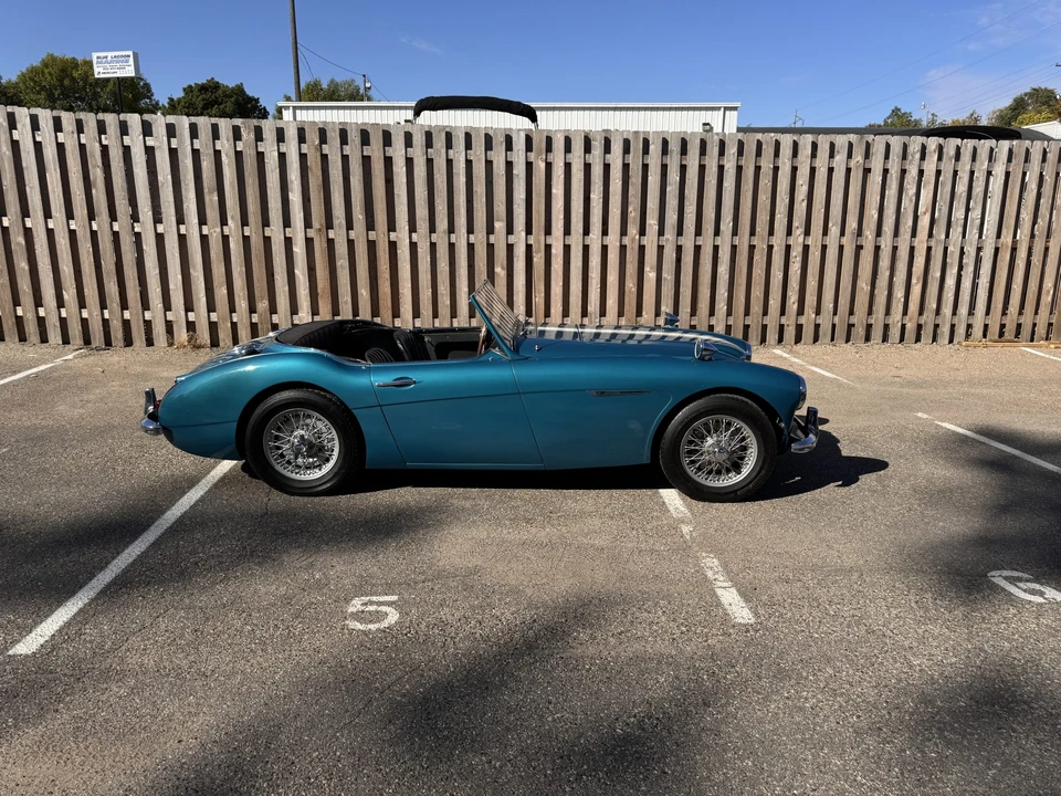 1960 Austin-Healey 3000 Mark I - Image 23 of 31