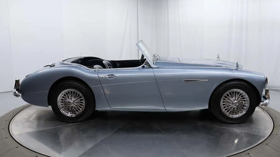 1960 Austin-Healey 3000 Mark I - Image 2 of 31