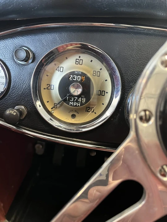 1960 Austin-Healey 3000 Mark I - Image 14 of 17