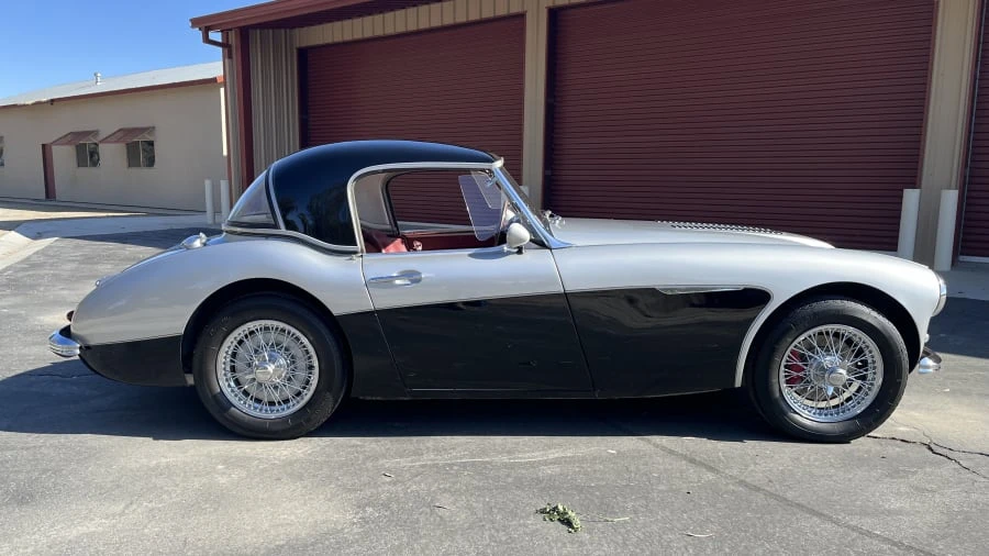 1960 Austin-Healey 3000 Mark I - Image 3 of 17