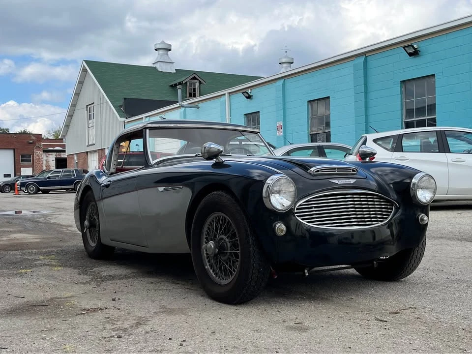 1960 Austin-Healey 3000 Mark I - Image 2 of 9
