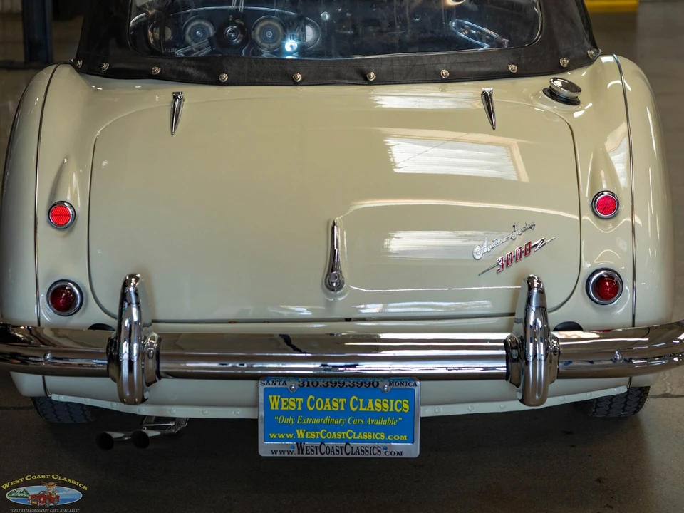 1960 Austin-Healey 3000 Mark I - Image 20 of 21