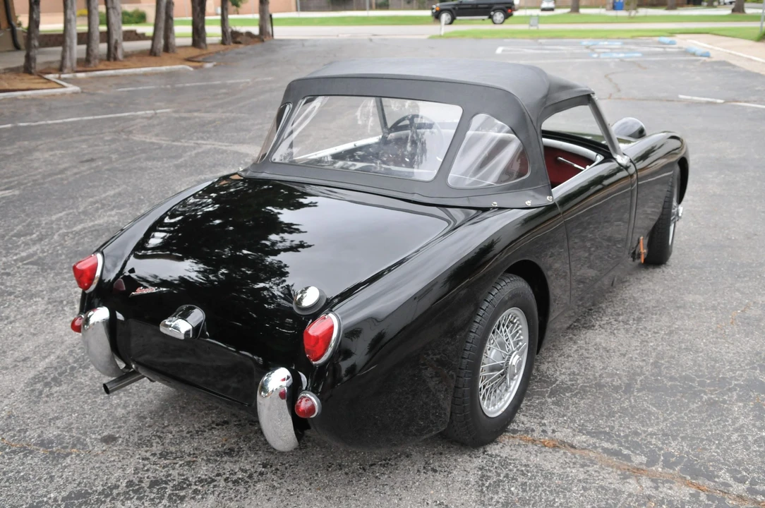 1960 Austin-Healey Sprite Mark I - Image 8 of 31
