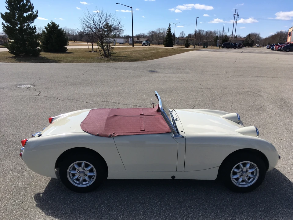 1960 Austin-Healey Sprite Mark I - Image 9 of 31