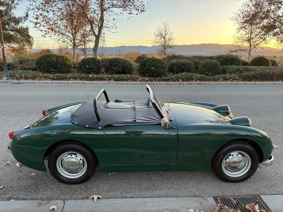1960 Austin-Healey Sprite Mark I - Image 9 of 31