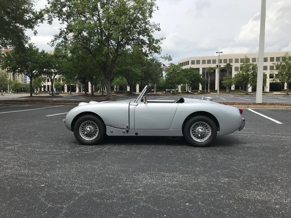 1960 Austin-Healey Sprite Mark I - Image 7 of 31