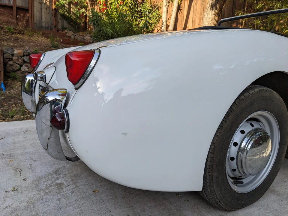 1960 Austin-Healey Sprite Mark I - Image 23 of 31