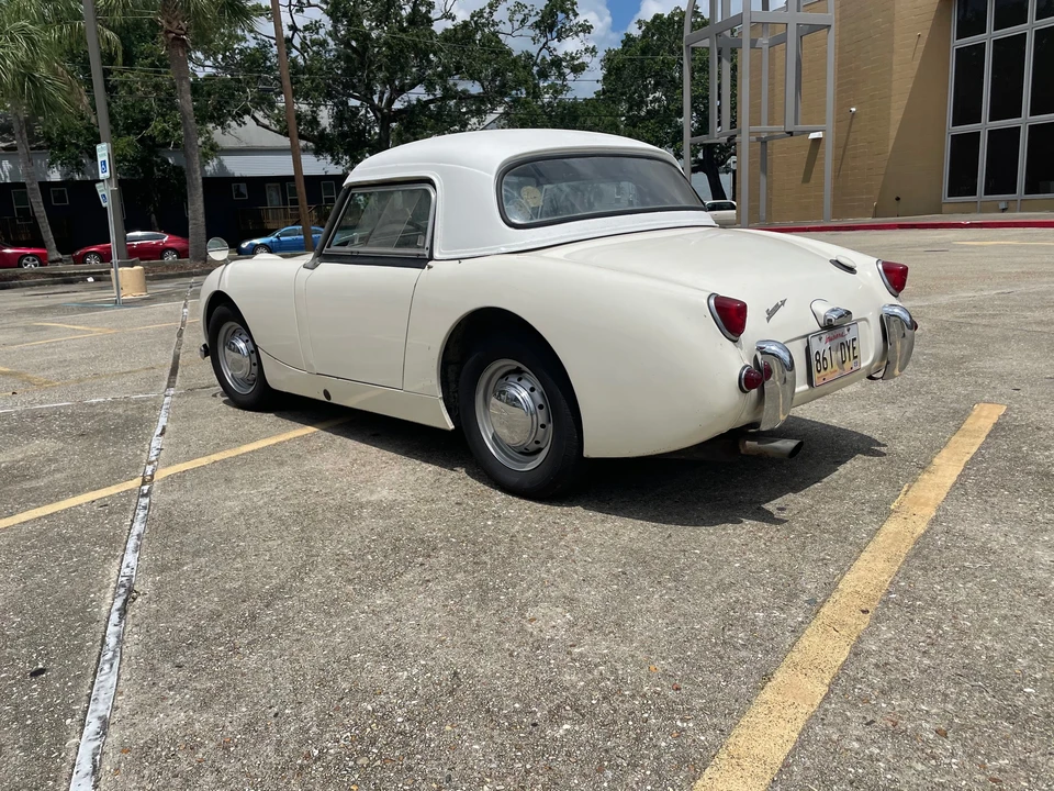 1960 Austin-Healey Sprite Mark I - Image 25 of 31
