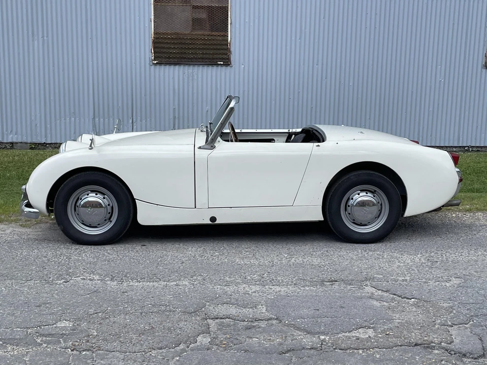 1960 Austin-Healey Sprite Mark I - Image 6 of 31