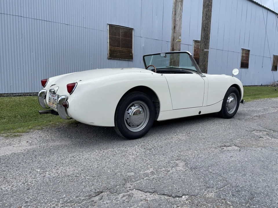 1960 Austin-Healey Sprite Mark I - Image 13 of 31